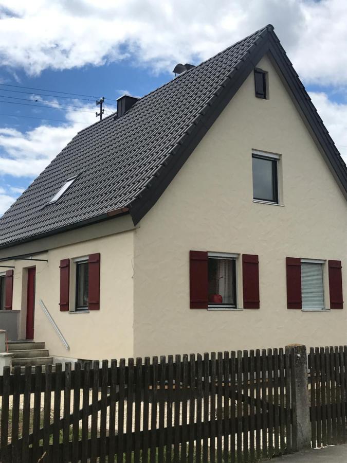 Ferienhaus Bei Lauingen, Mit Sauna Und Gartenlounge Veitriedhausen Exterior foto